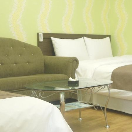 Hill Park Hotel Чеджудо Экстерьер фото
